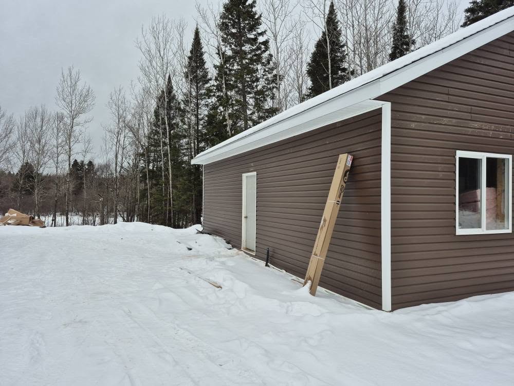 Completed roofing project